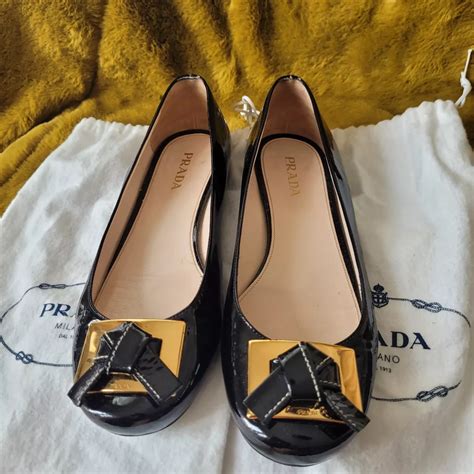 prada samtschuhe|women's prada shoes price.